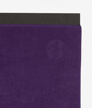 Load image into Gallery viewer, Manduka eQua Hand Towel Magic
