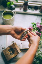 Load image into Gallery viewer, Flores Sagradas Smoke - 0.5 oz.